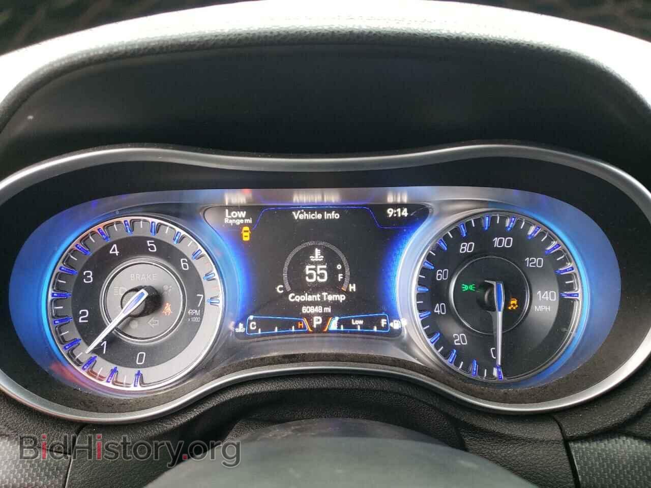 2015 CHRYSLER 300 - VIN: 2C3CCABG8FH781010 - Фото 9