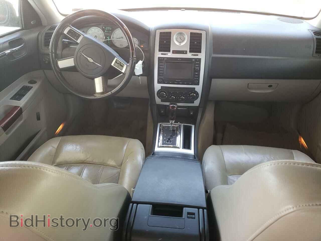 2007 CHRYSLER 300 - VIN: 2C3KA63H17H897074 - Фото 8
