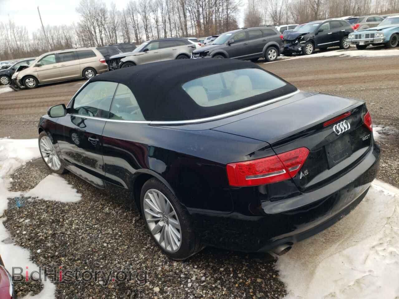 2011 AUDI A5 - VIN: WAUJFAFH6BN006166 - Фото 2