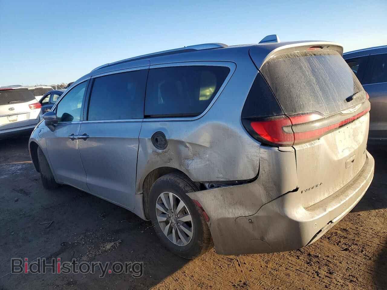 2021 CHRYSLER PACIFICA - VIN: 2C4RC1L76MR586129 - Photo 2
