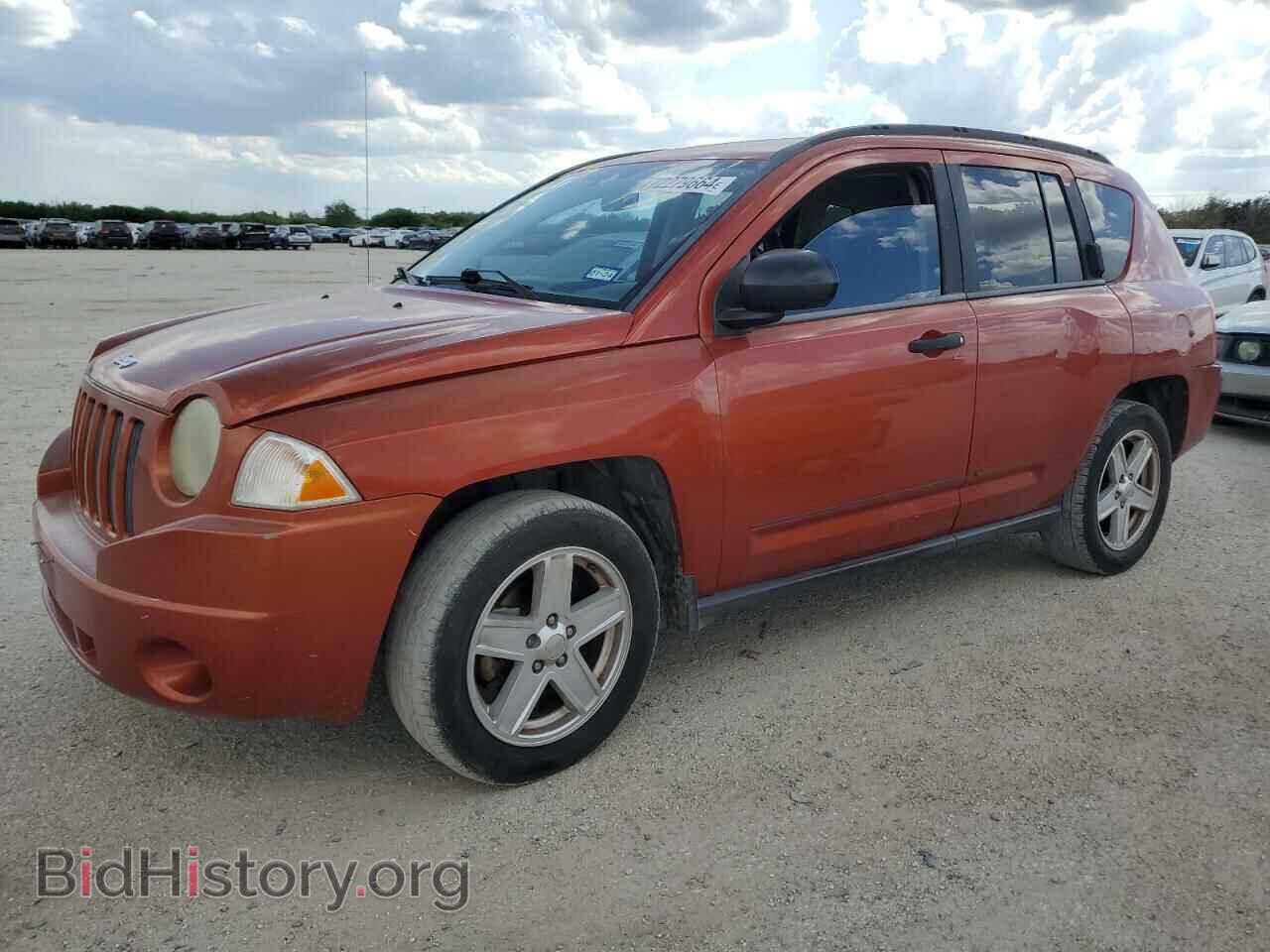 Photo 1J8FT47W18D572601 - JEEP COMPASS 2008