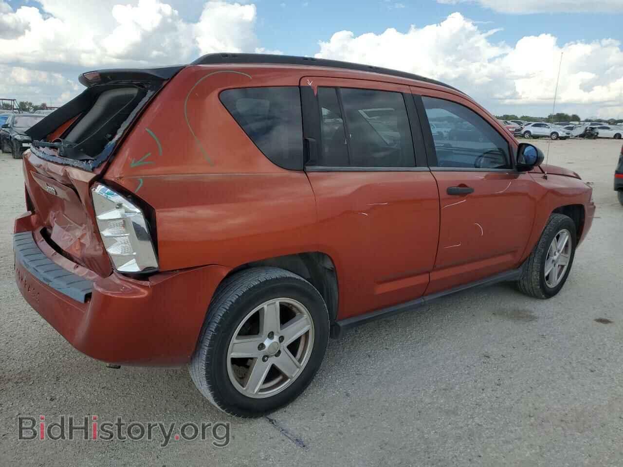 2008 JEEP COMPASS - VIN: 1J8FT47W18D572601 - Фото 3