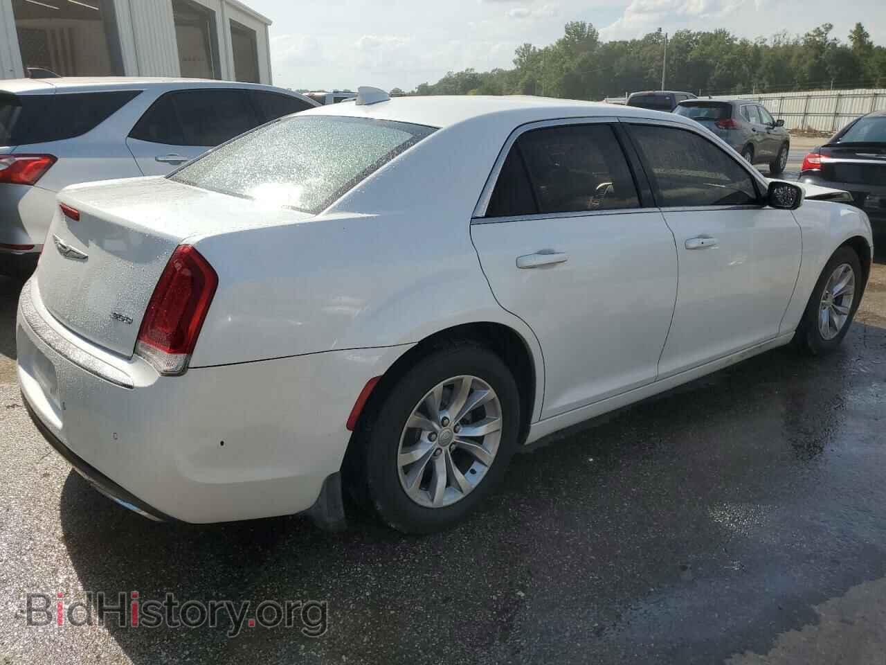2015 CHRYSLER 300 - VIN: 2C3CCAAG0FH743692 - Фото 3