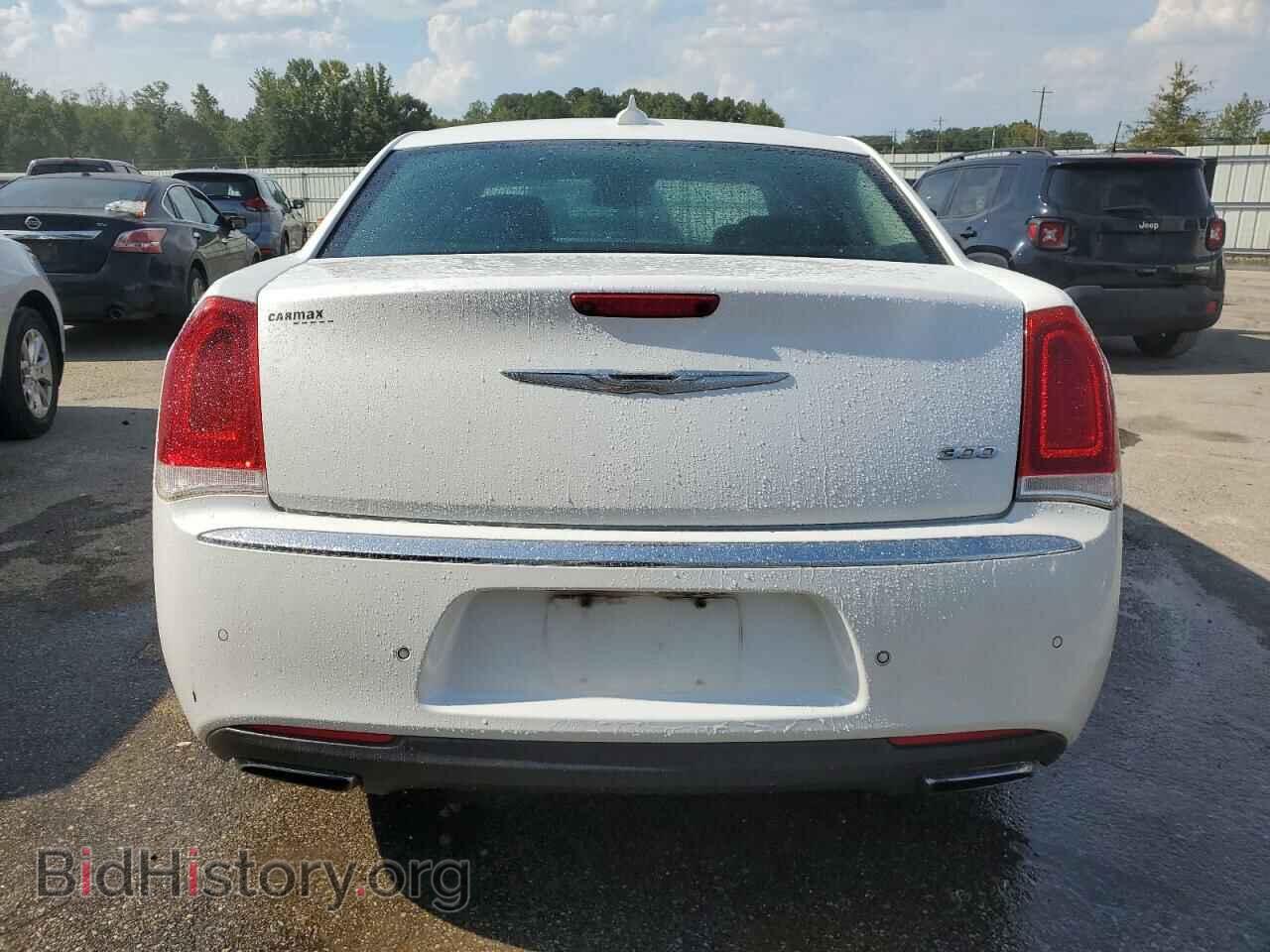 2015 CHRYSLER 300 - VIN: 2C3CCAAG0FH743692 - Фото 6