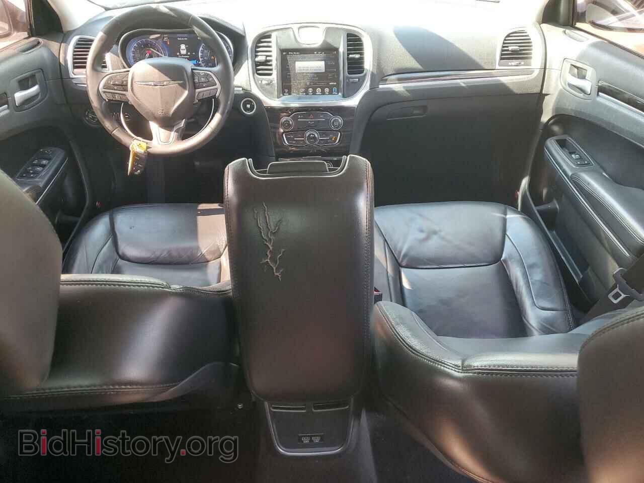 2015 CHRYSLER 300 - VIN: 2C3CCAAG0FH743692 - Фото 8