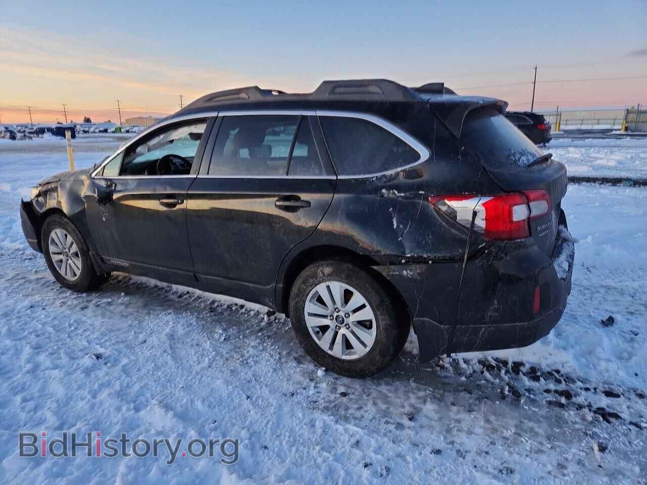 2017 SUBARU OUTBACK - VIN: 4S4BSAFC2H3277667 - Фото 2
