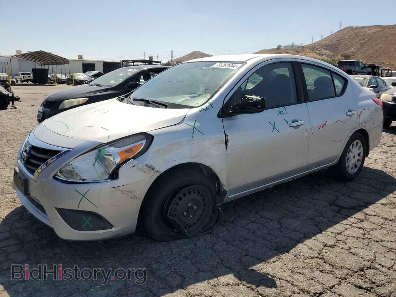 Photo 3N1CN7AP5HL870167 - NISSAN VERSA 2017