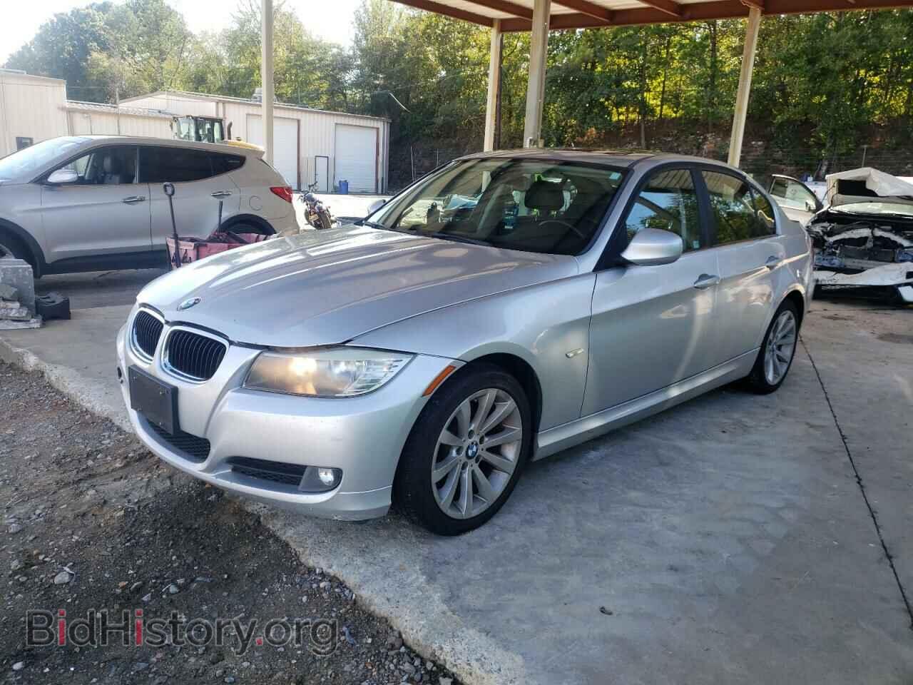 Фотография WBAPH5C52BA441960 - BMW 3 SERIES 2011