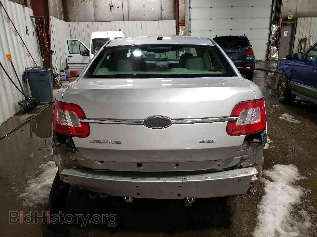 2011 FORD TAURUS - VIN: 1FAHP2HW9BG167945 - Фото 6