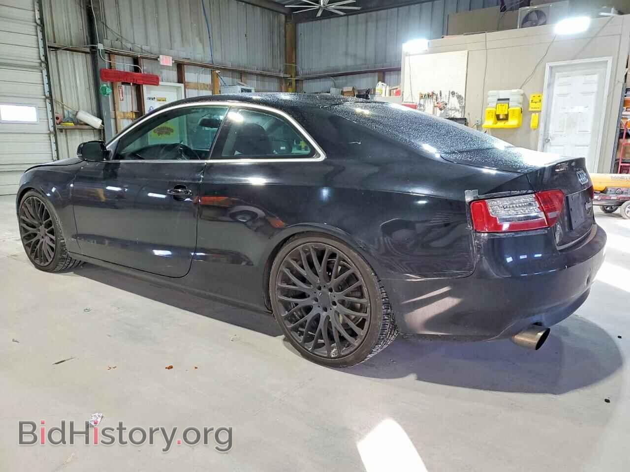 2010 AUDI A5 - VIN: WAULFAFR2AA057932 - Photo 2