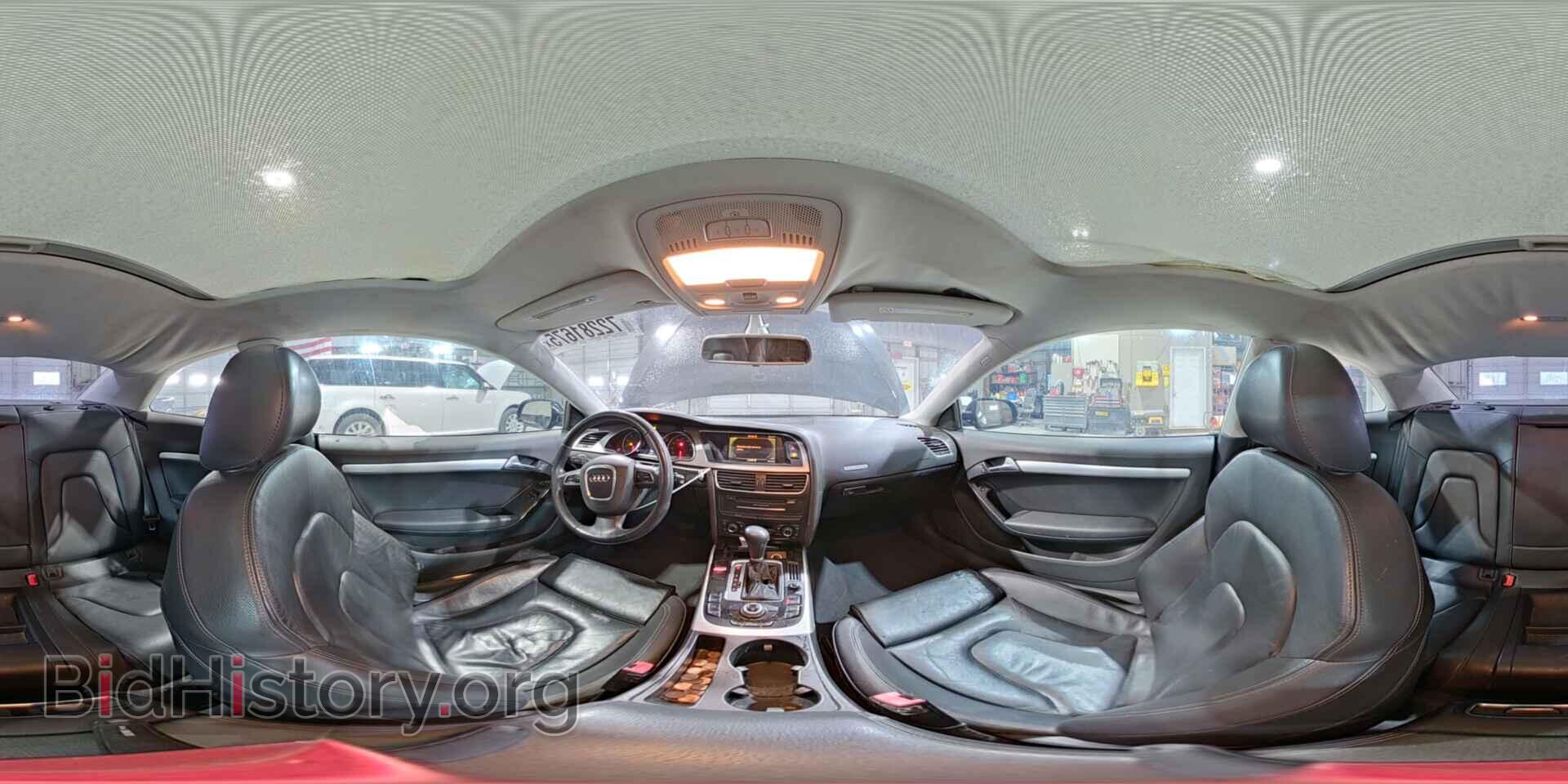 2010 AUDI A5 - VIN: WAULFAFR2AA057932 - Photo 14