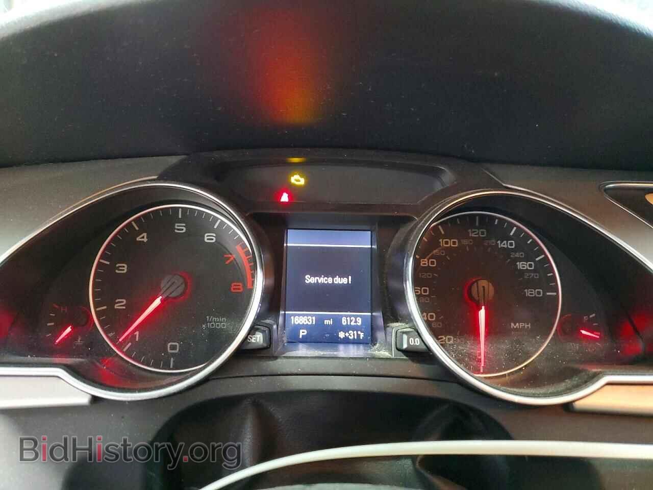 2010 AUDI A5 - VIN: WAULFAFR2AA057932 - Photo 9