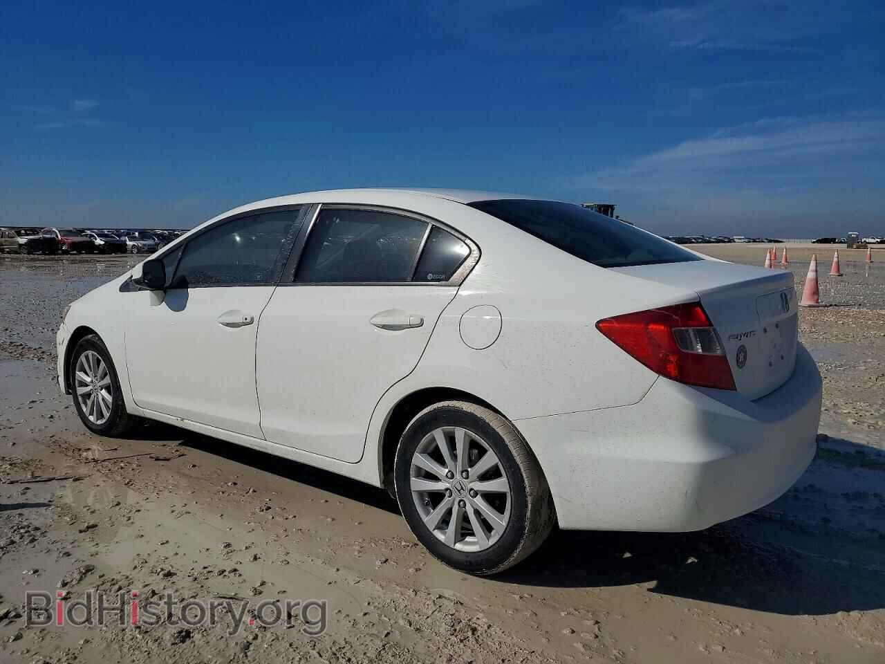 2012 HONDA CIVIC - VIN: 2HGFB2F95CH588484 - Фото 2
