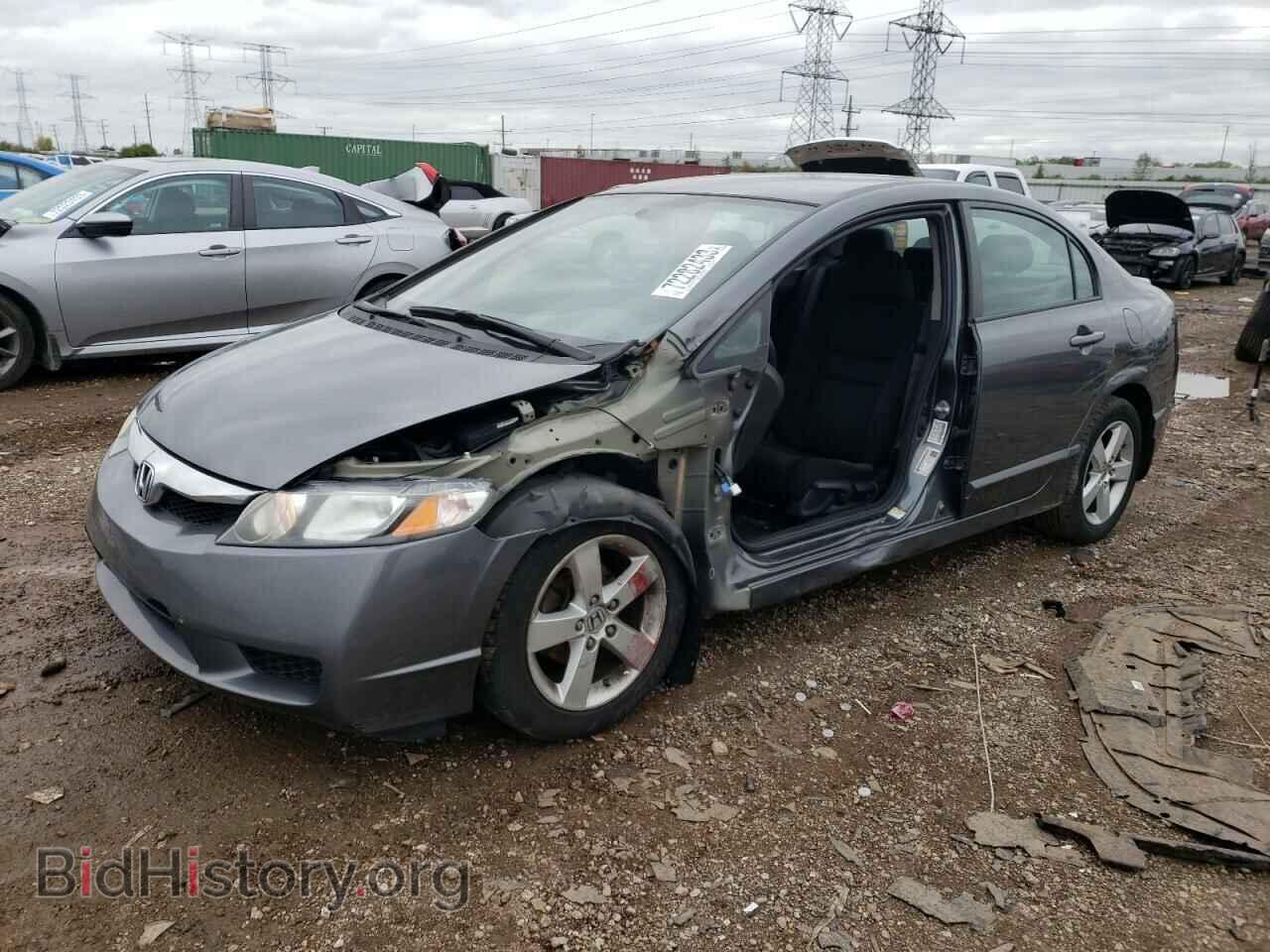 Photo 19XFA1F66BE043700 - HONDA CIVIC 2011