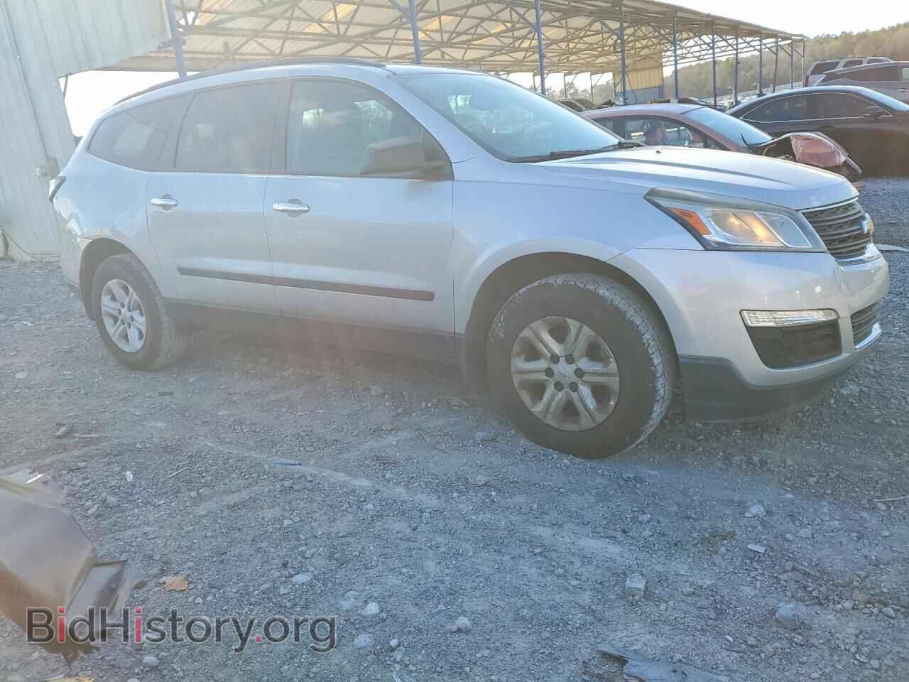 2017 CHEVROLET TRAVERSE - VIN: 1GNKRFKD5HJ137241 - Фото 4