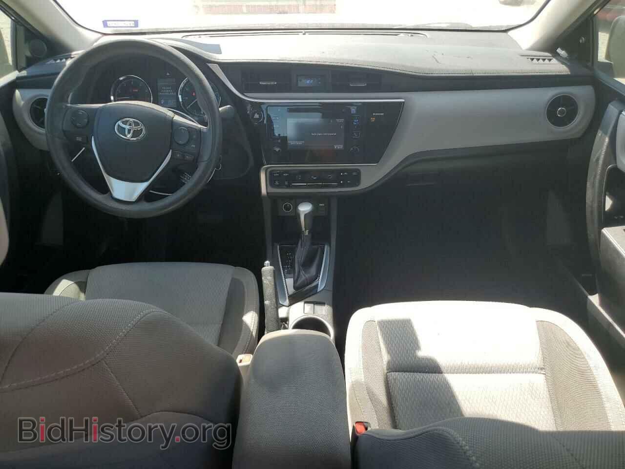 2017 TOYOTA COROLLA - VIN: 5YFBURHE2HP578166 - Фото 8