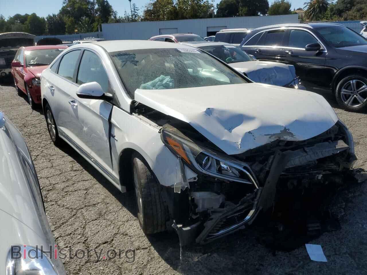 2017 HYUNDAI SONATA - VIN: KMHE24L11HA046868 - Фото 4