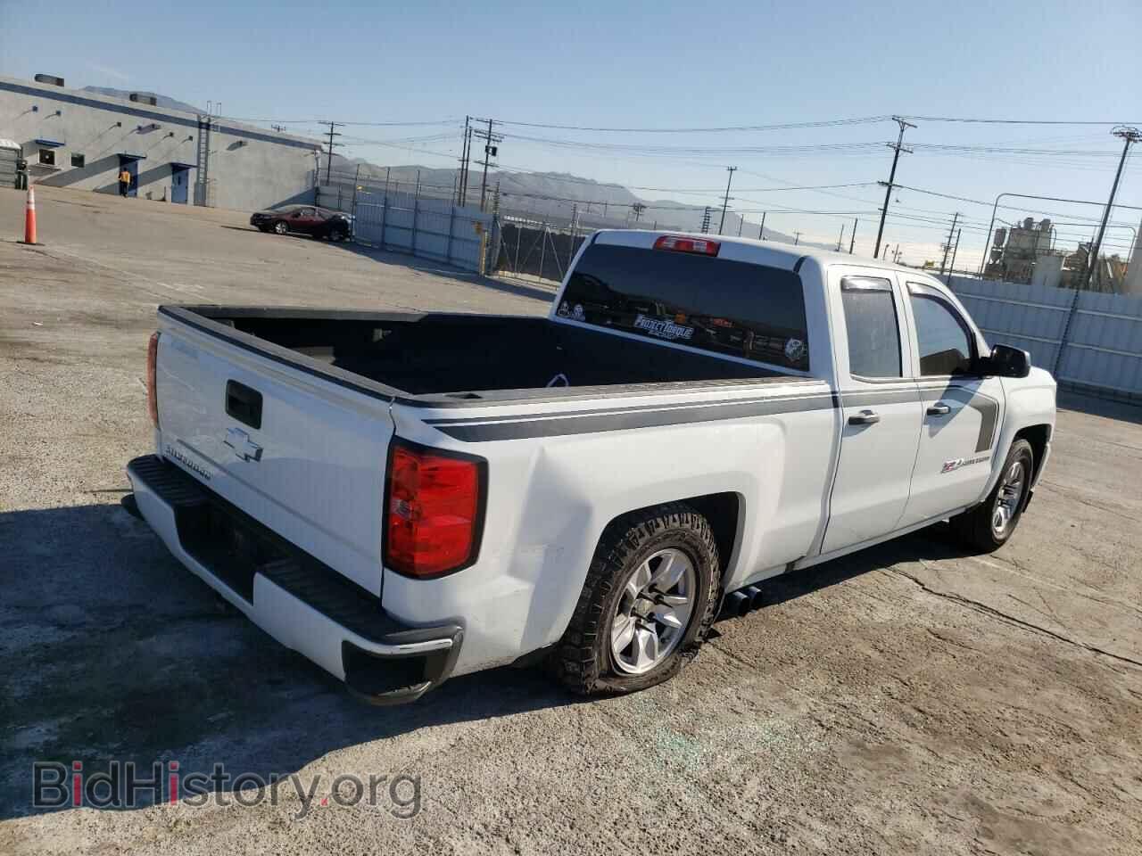 2017 CHEVROLET SILVERADO - VIN: 1GCRCPEC3HZ302285 - Фото 3