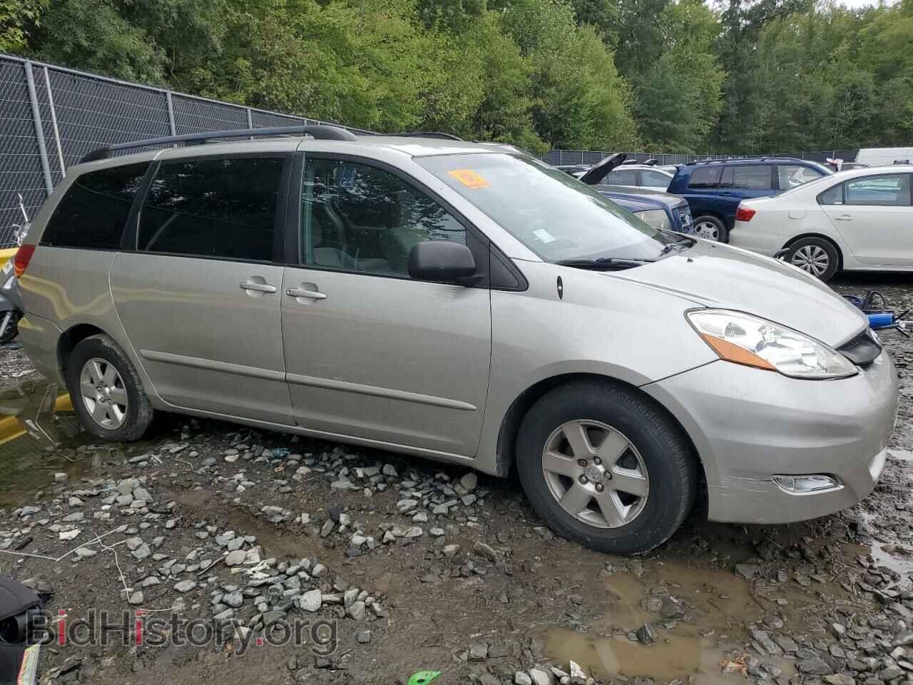 2010 TOYOTA All Models - VIN: 5TDKK4CCXAS337743 - Фото 4