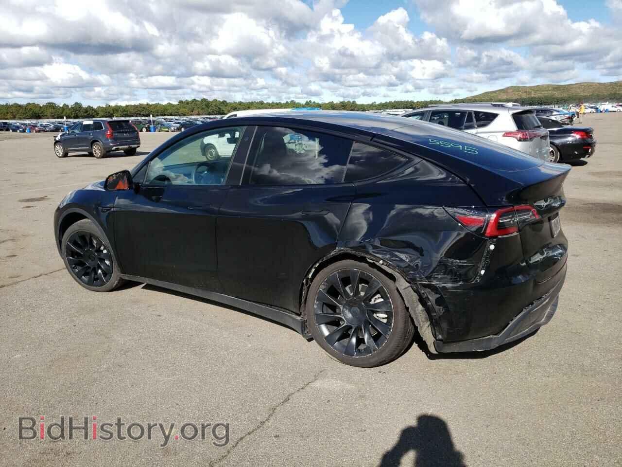 2021 TESLA MODEL Y - VIN: 5YJYGAEE2MF143385 - Photo 2