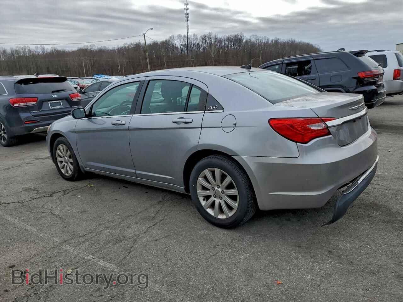 2014 CHRYSLER 200 - VIN: 1C3CCBBB9EN102040 - Фото 2