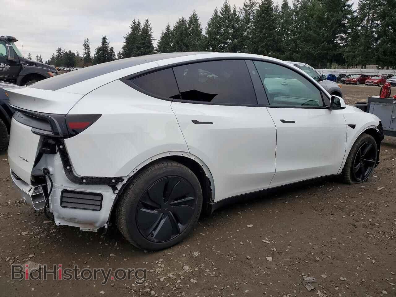 2026 TESLA MODEL Y - VIN: 7SAYGDEE7TF554607 - Photo 3