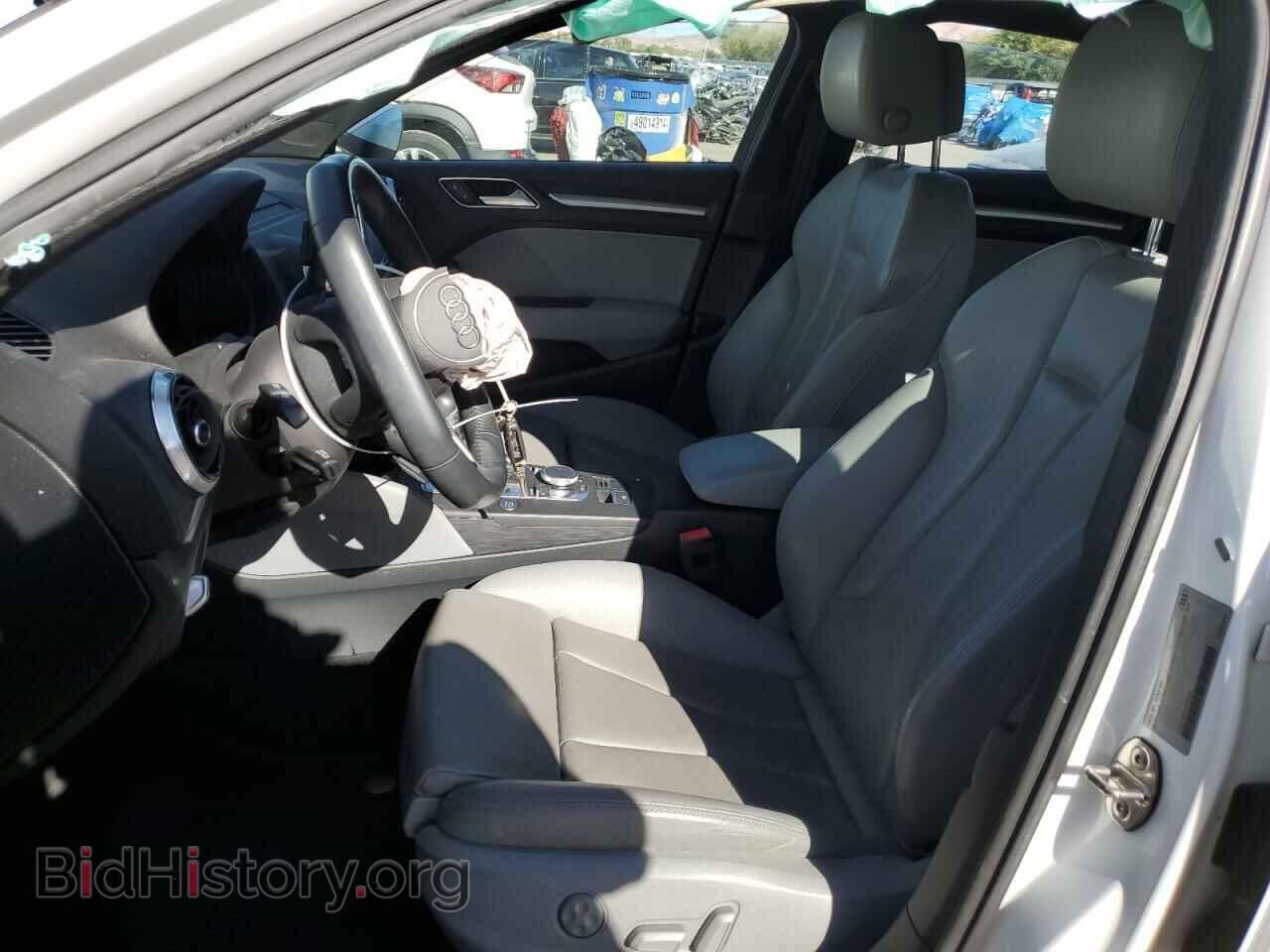 2018 AUDI A3 - VIN: WAUAUGFFXJ1082454 - Фото 7