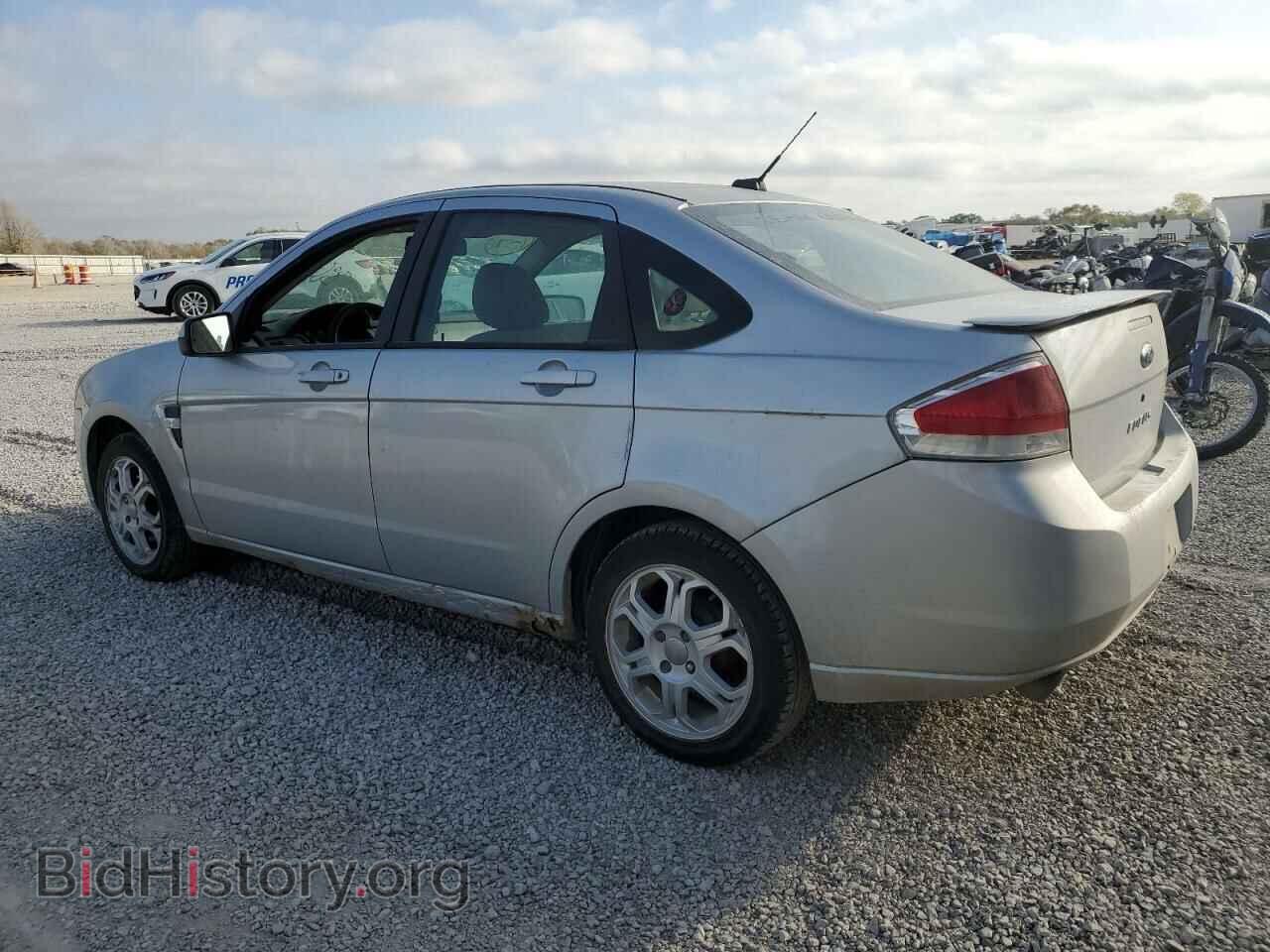 2008 FORD FOCUS - VIN: 1FAHP35N28W121292 - Фото 2