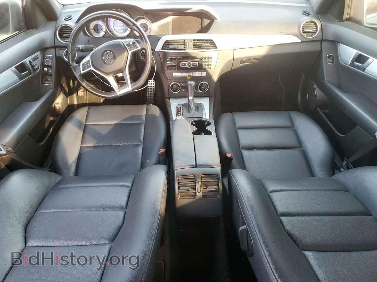 2013 MERCEDES-BENZ C-CLASS - VIN: WDDGF4HB4DA856434 - Фото 8