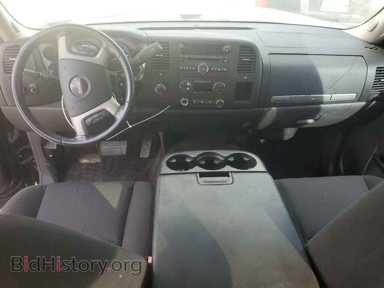 2011 GMC SIERRA - VIN: 1GTR2VE32BZ117112 - Фото 8