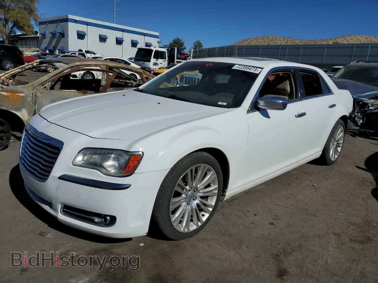 Фотография 2C3CCAET2EH217781 - CHRYSLER 300 2014
