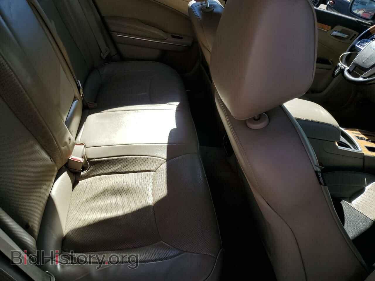 2014 CHRYSLER 300 - VIN: 2C3CCAET2EH217781 - Фото 10
