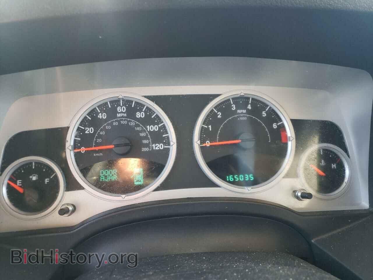 2008 JEEP COMPASS - VIN: 1J8FT57W48D658555 - Фото 9