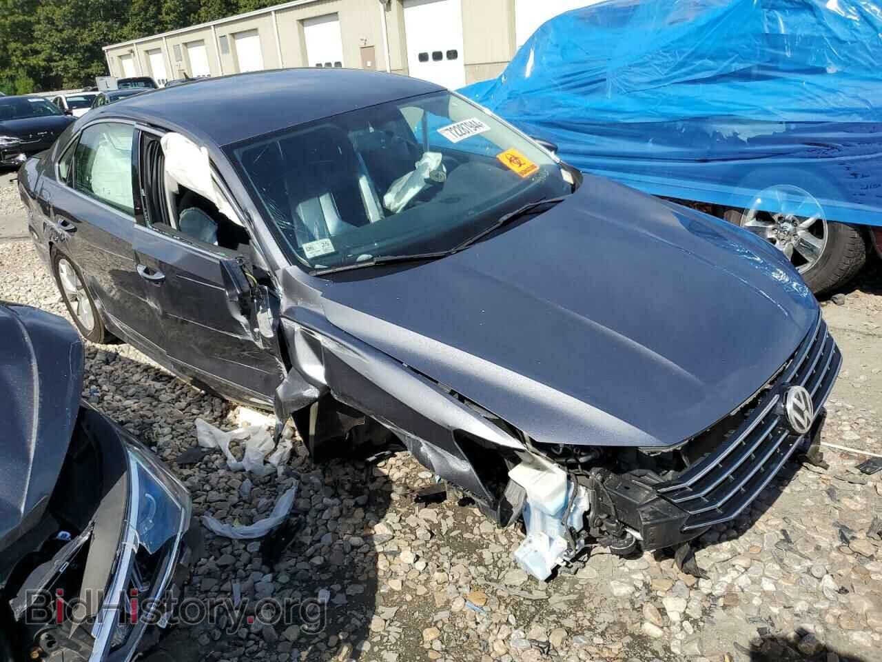 2017 VOLKSWAGEN PASSAT - VIN: 1VWAT7A3XHC074613 - Фото 4