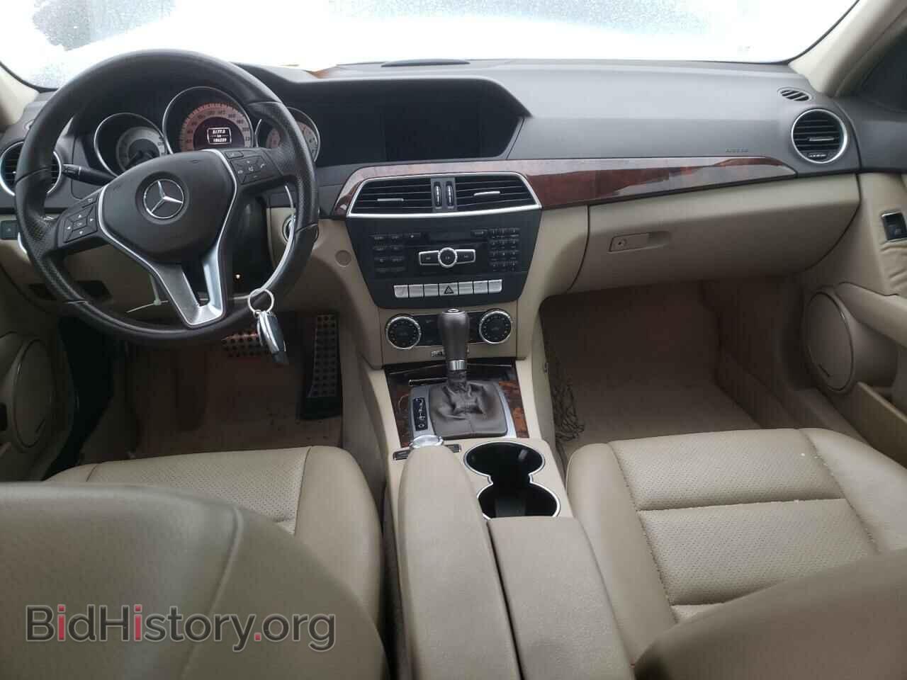 2012 MERCEDES-BENZ C-CLASS - VIN: WDDGF8BB2CA725713 - Фото 8