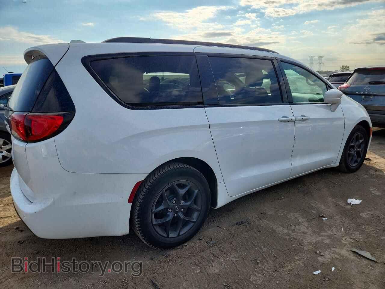 2019 CHRYSLER PACIFICA - VIN: 2C4RC1BG9KR569419 - Photo 3