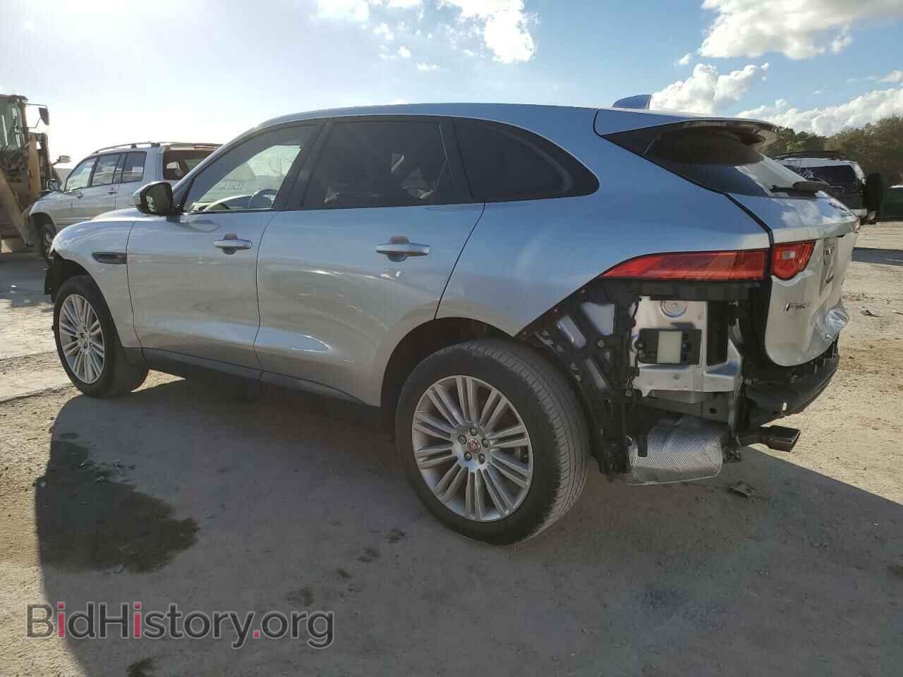 2017 JAGUAR F-PACE - VIN: SADCJ2BV8HA097585 - Фото 2