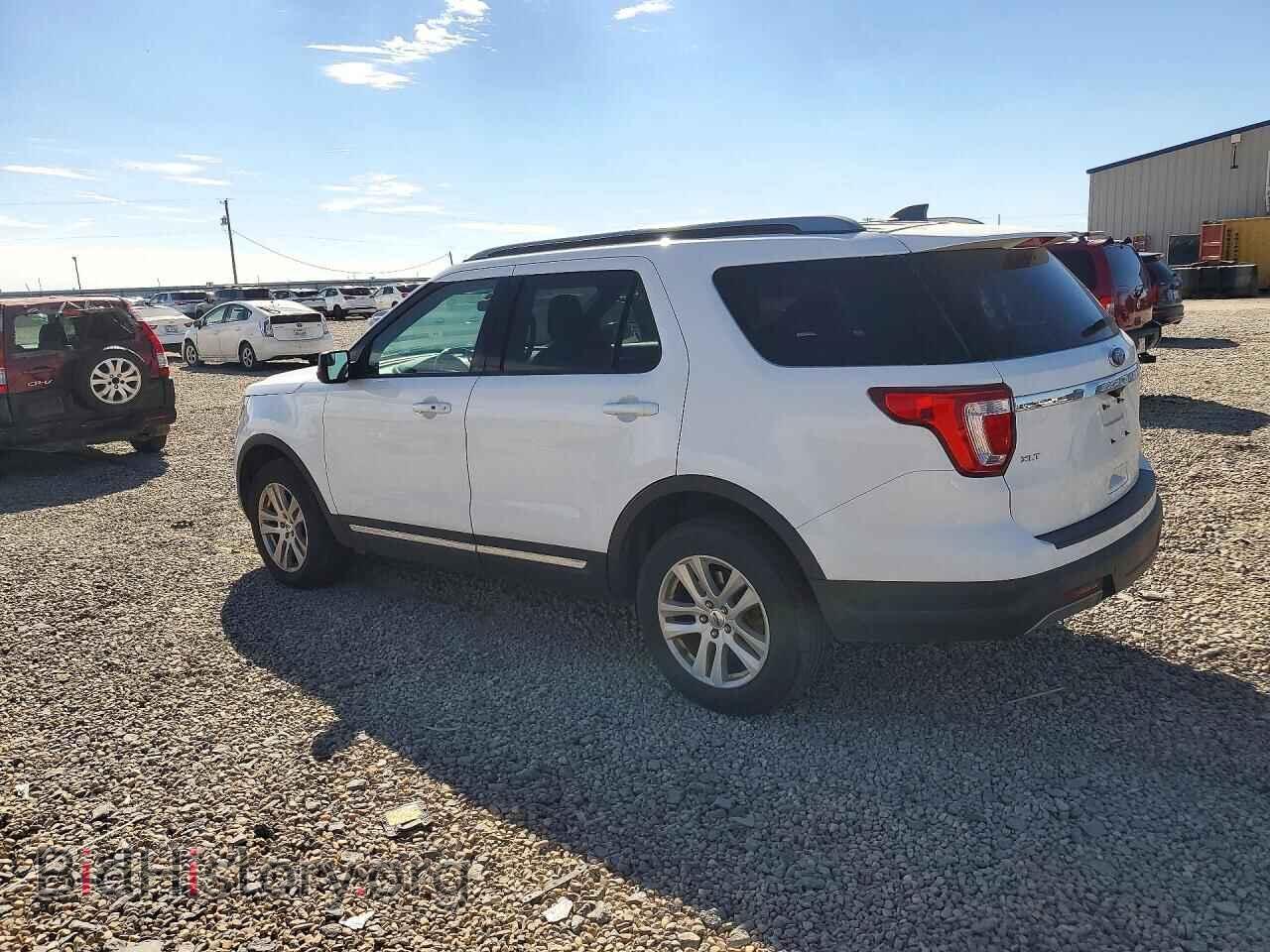 2019 FORD EXPLORER - VIN: 1FM5K8D87KGB54807 - Photo 2