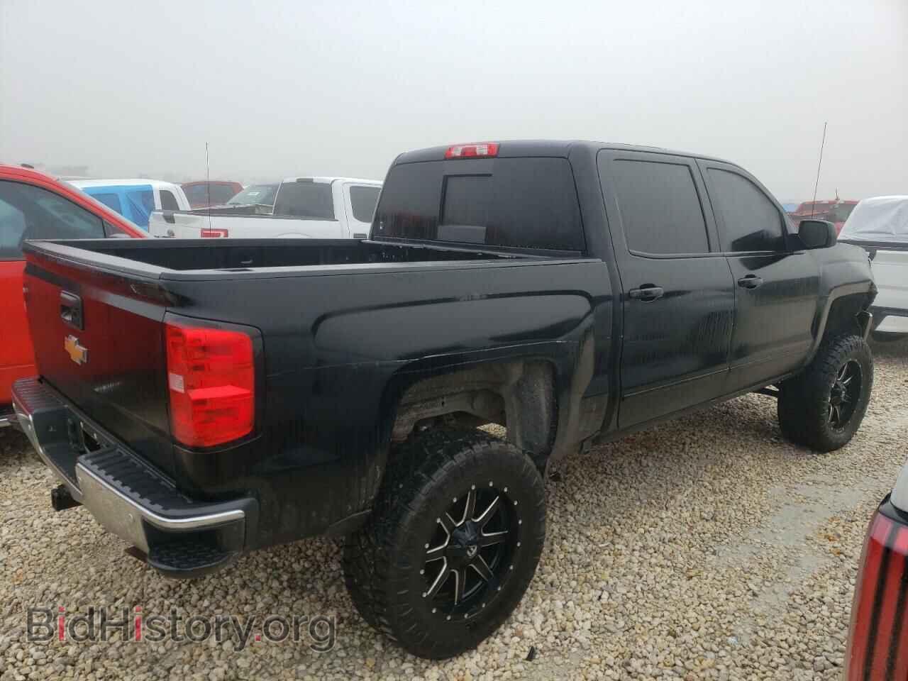 2017 CHEVROLET SILVERADO - VIN: 3GCUKREC6HG366877 - Фото 3