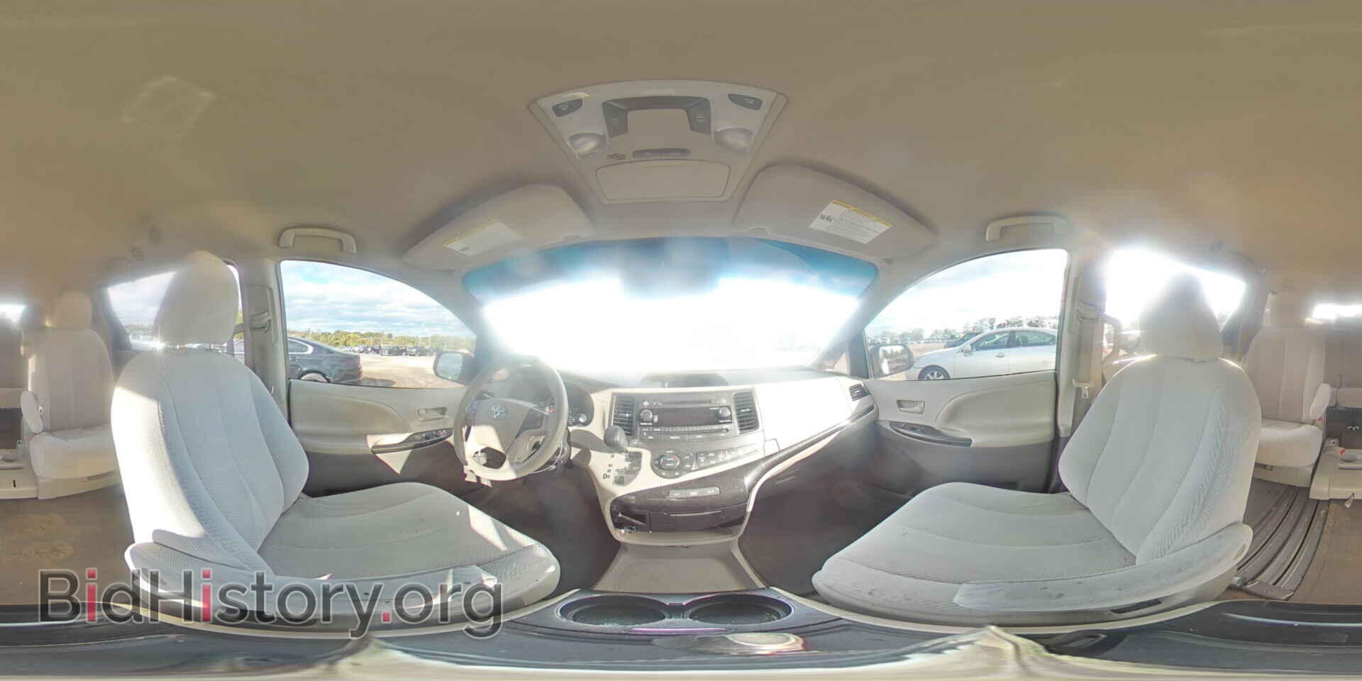 2013 TOYOTA SIENNA - VIN: 5TDKK3DC8DS362301 - Photo 15
