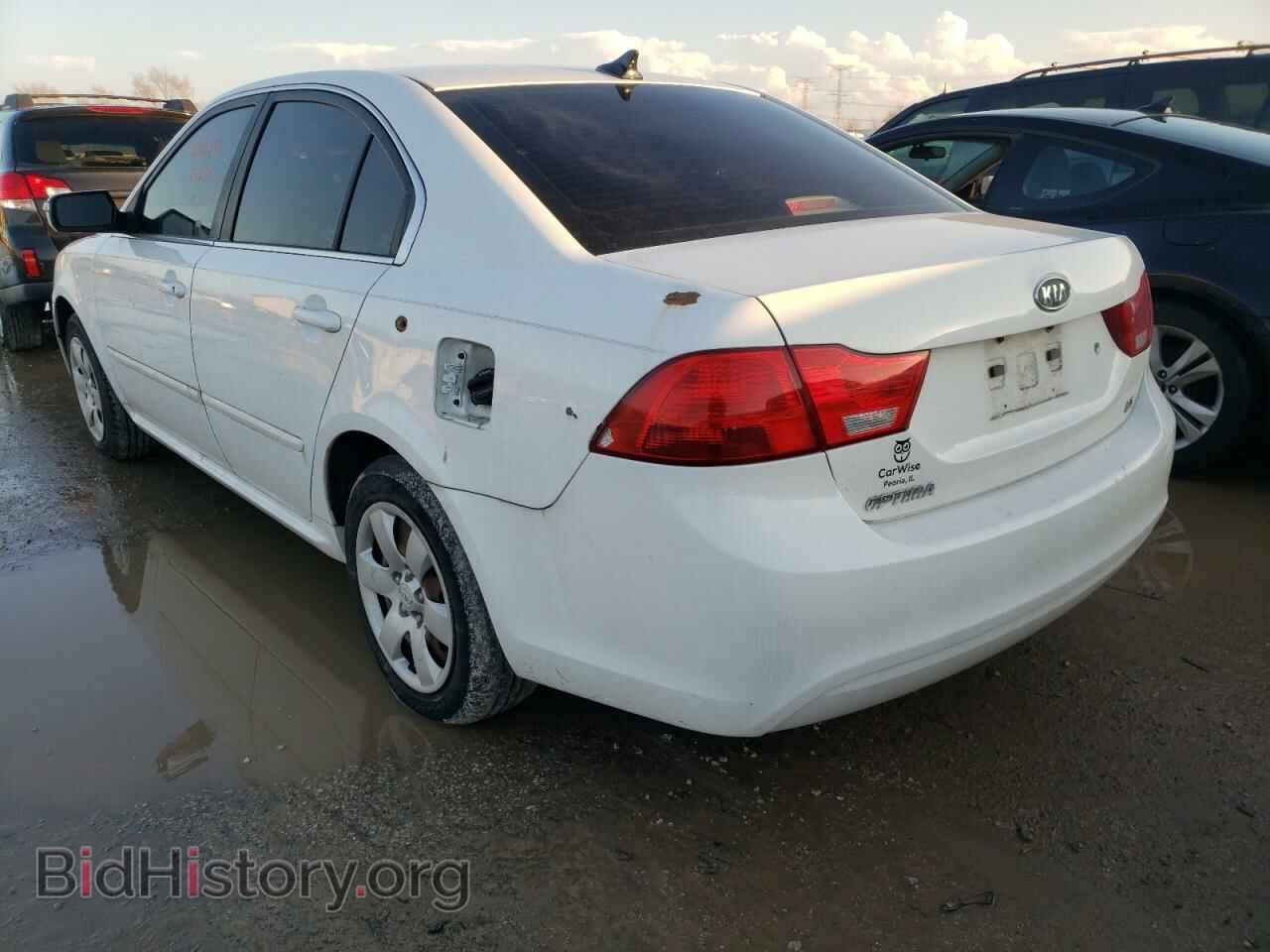2009 KIA OPTIMA - VIN: KNAGE228795281337 - Фото 2