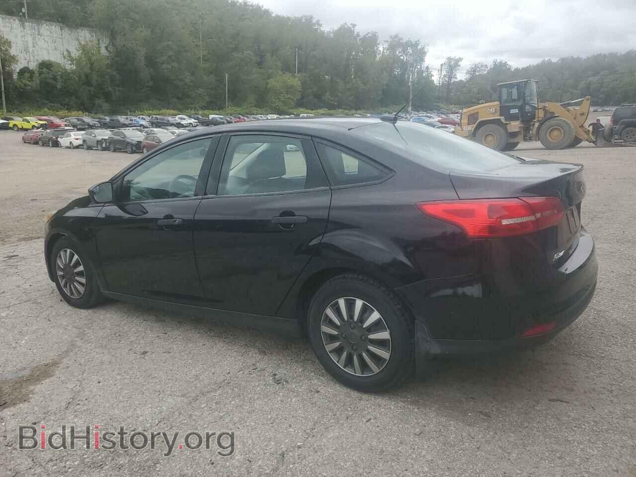 2017 FORD FOCUS - VIN: 1FADP3E29HL345147 - Photo 2