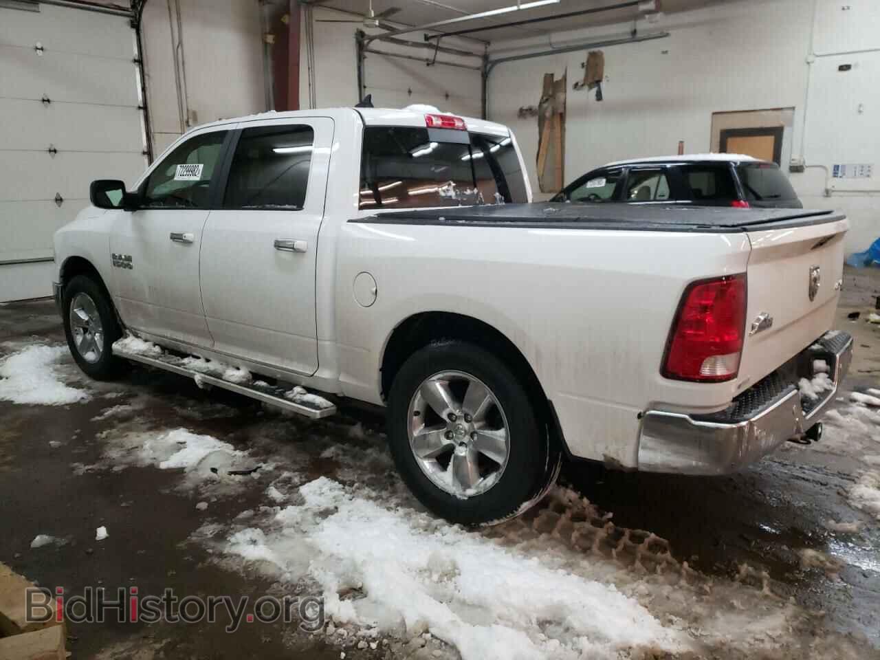2017 RAM 1500 - VIN: 1C6RR7LG3HS755746 - Photo 2