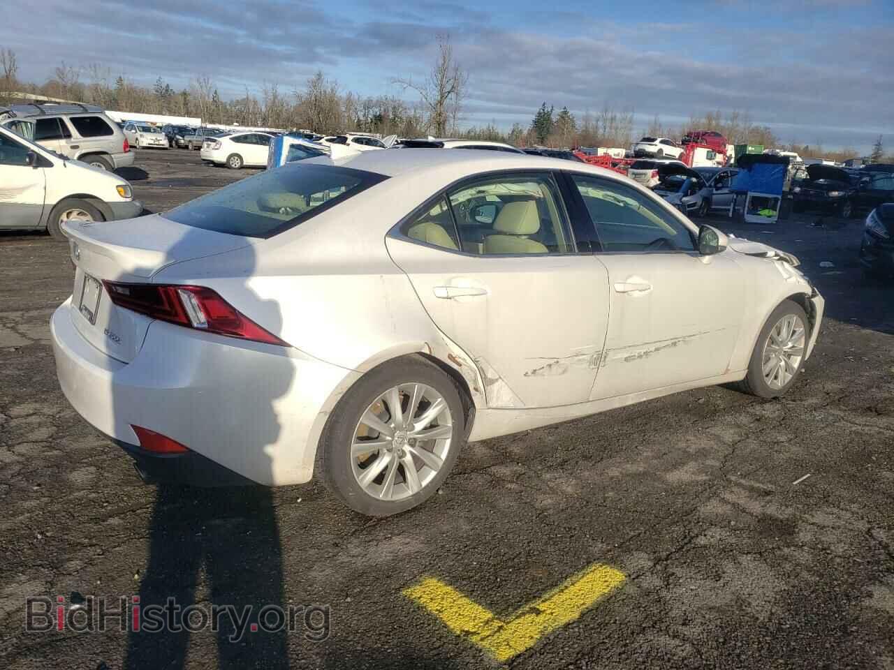 2016 LEXUS IS - VIN: JTHBA1D22G5038476 - Фото 3