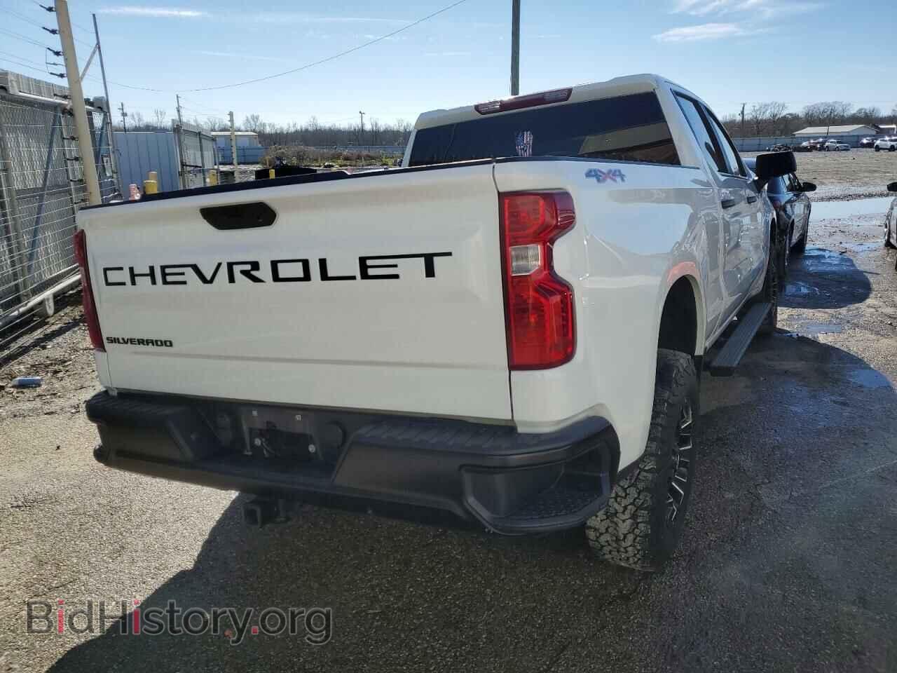 2020 CHEVROLET SILVERADO - VIN: 3GCUYAEF9LG313142 - Фото 3