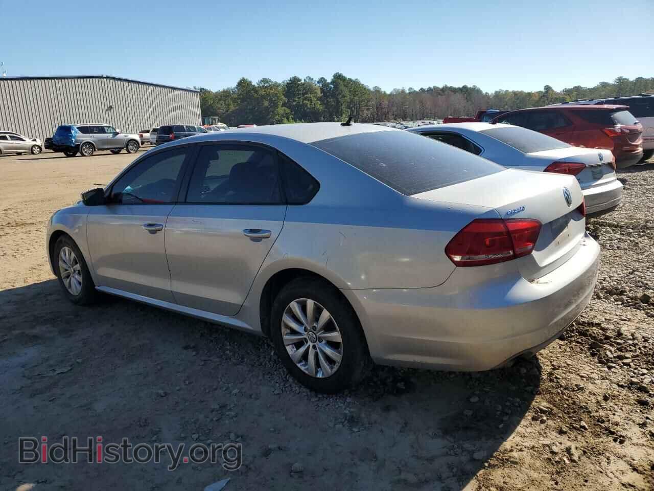 2013 VOLKSWAGEN PASSAT - VIN: 1VWAH7A38DC109256 - Фото 2