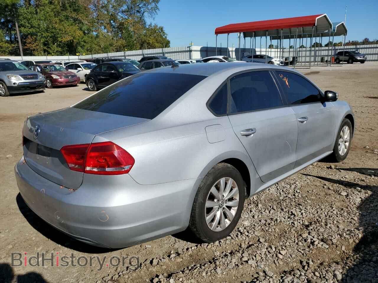2013 VOLKSWAGEN PASSAT - VIN: 1VWAH7A38DC109256 - Фото 3