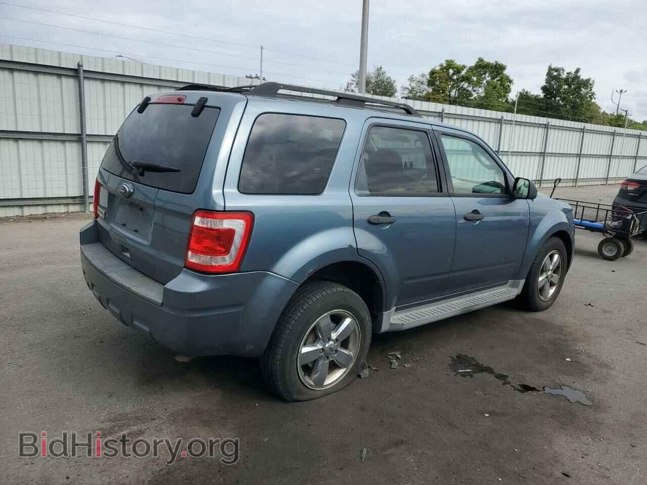 2010 FORD ESCAPE - VIN: 1FMCU9D76AKB31383 - Фото 3