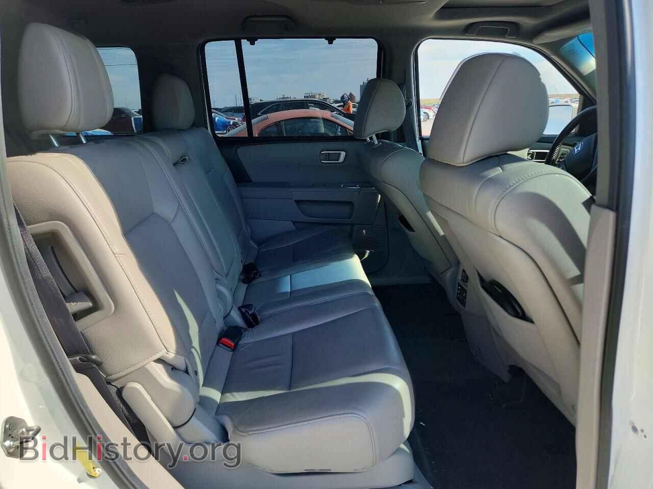 2012 Honda PILOT (VIN 5FNYF4H96CB061354) — photo 11 of 13