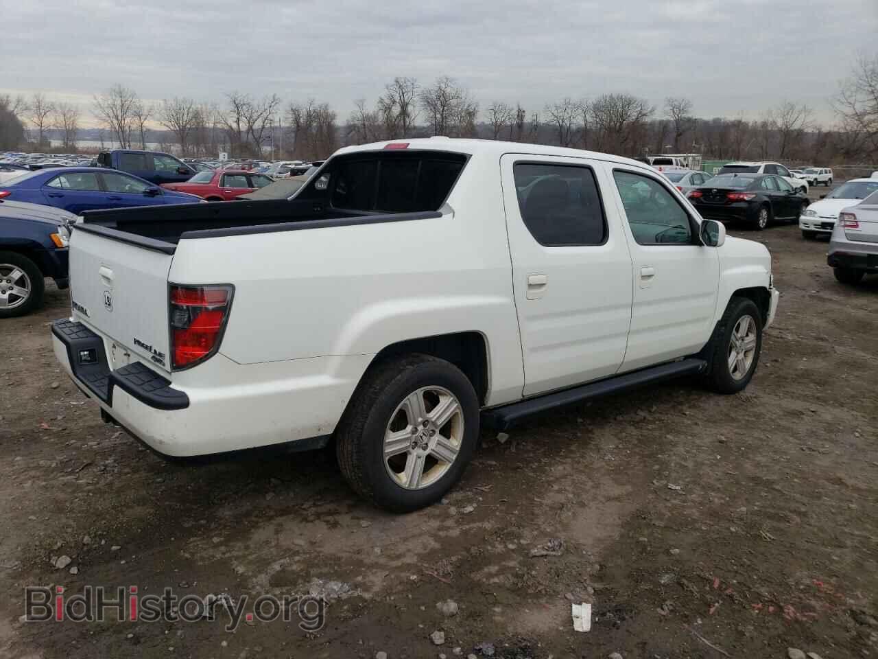 2014 HONDA RIDGELINE - VIN: 5FPYK1F52EB010292 - Фото 3